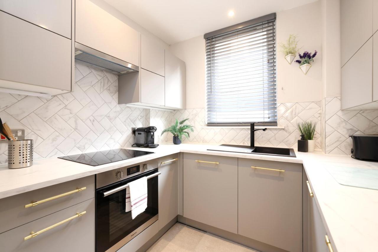 Joivy Modern 1 Bed Flat In West End, Close To Princes Gardens Edinburgh Exterior photo